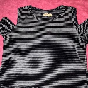 Hollister crop top!💕